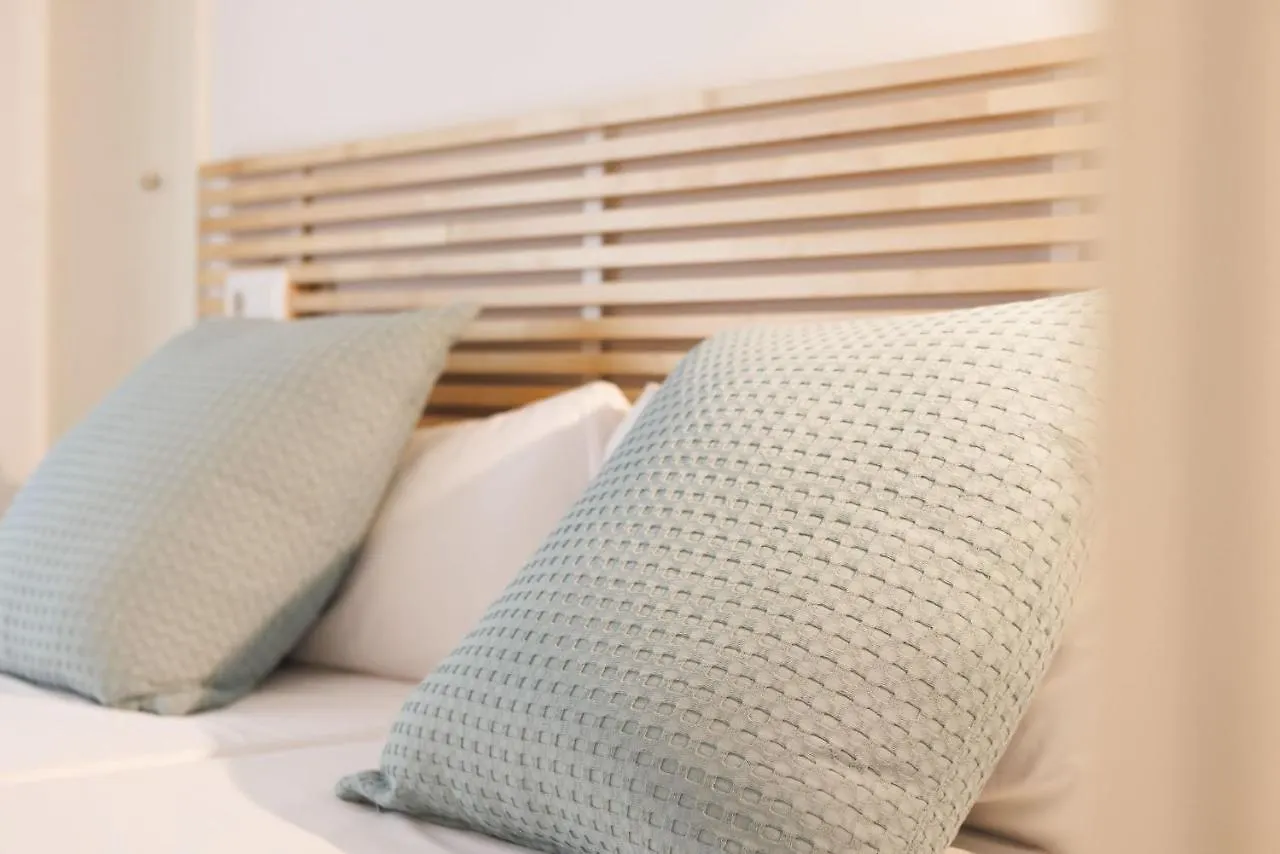 Bravissimo Placa Catalunya 1-2, Studio Apartment Girona