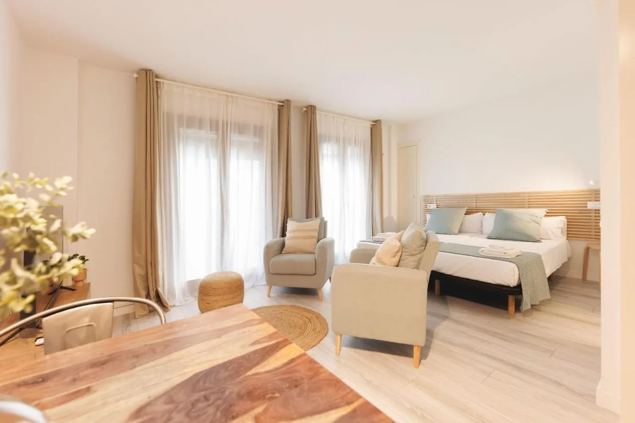 Bravissimo Placa Catalunya 1-2, Studio Apartment의 연락처